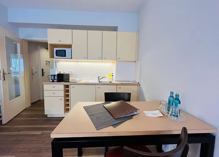 Xenios Frankfurt Westend 4* 美因河畔法兰克福